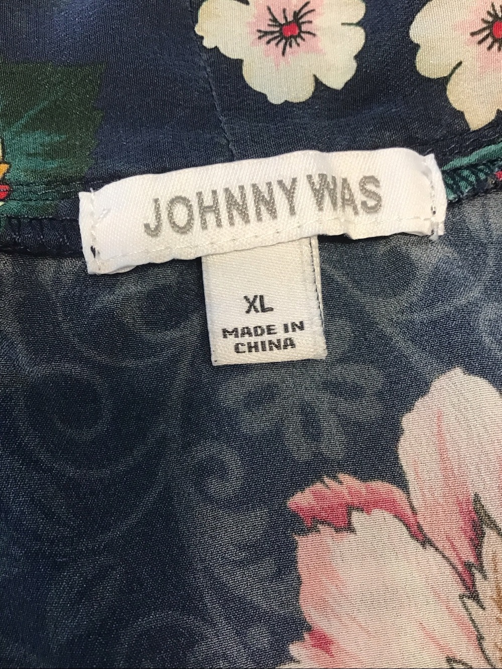 Johnny Was Silk Robe - Picture 5 of 6